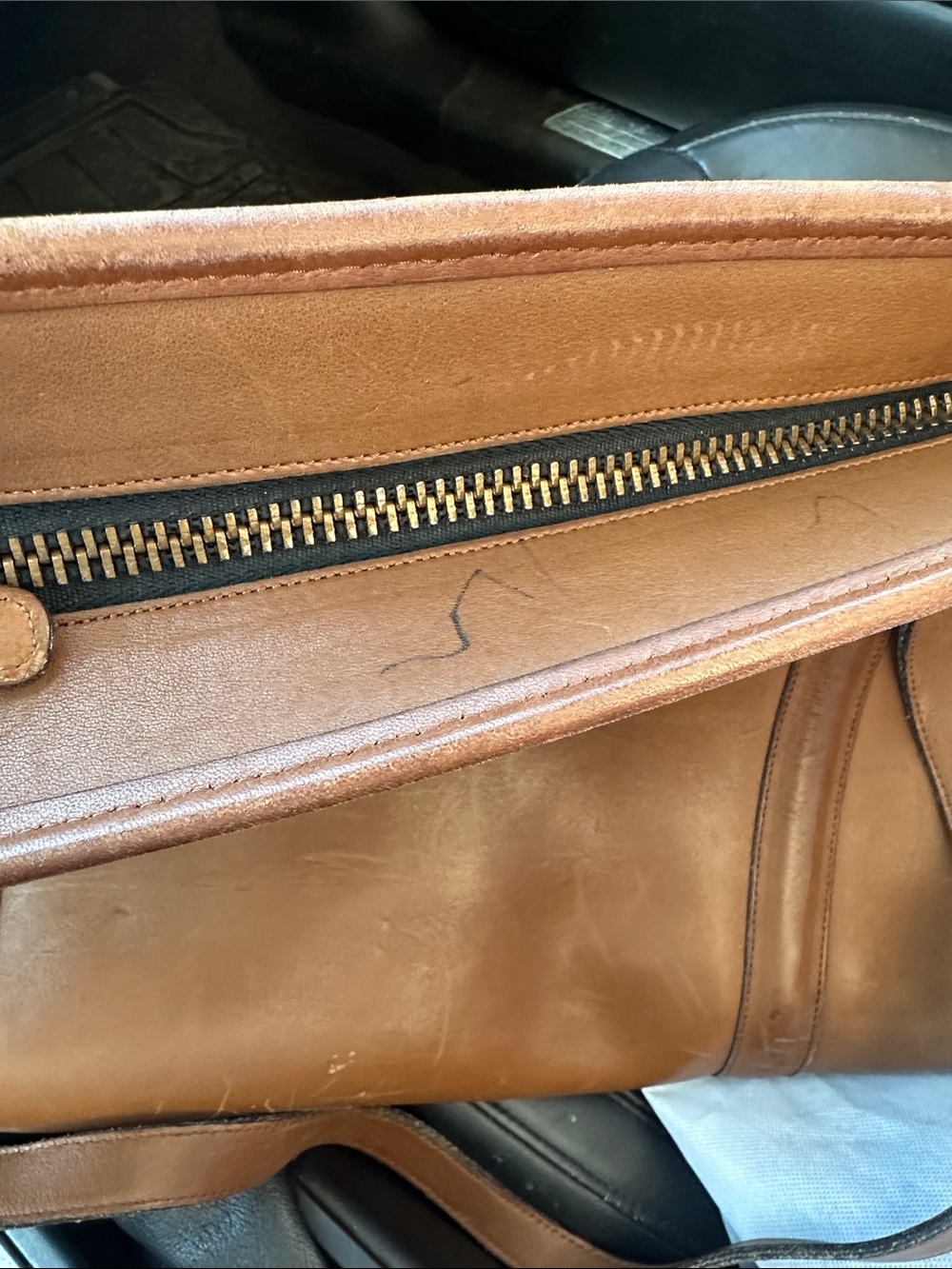 Coach Classic Brown Leather Tote Bag - Picture 4 of 8